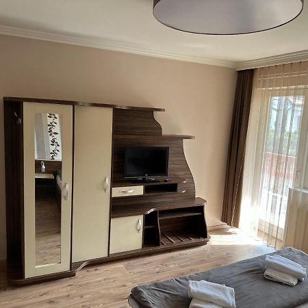Home Sweet Apartment Xl Bük المظهر الخارجي الصورة