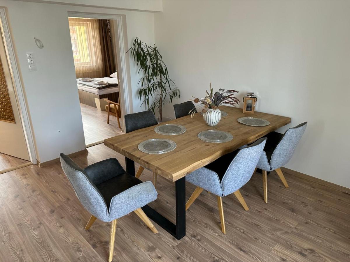 Home Sweet Apartment Xl Bük المظهر الخارجي الصورة