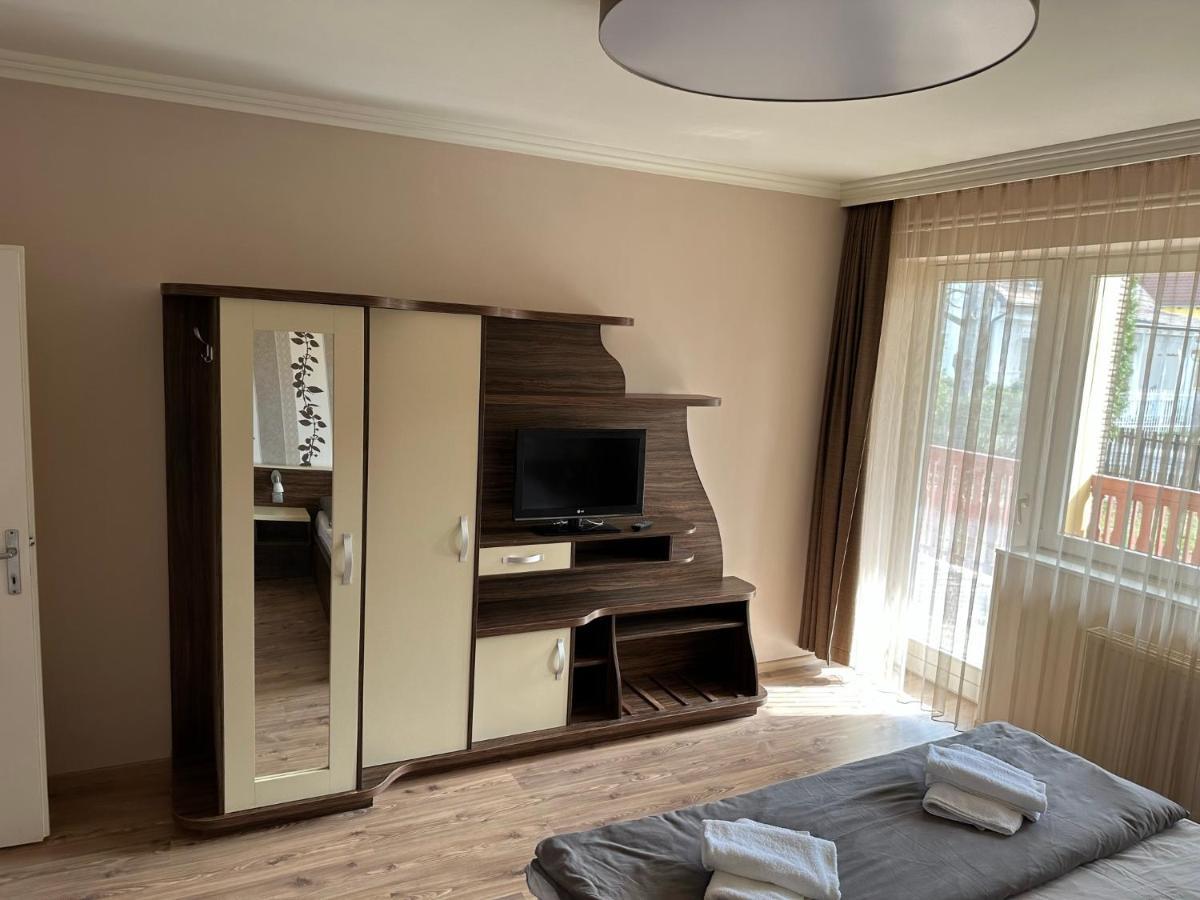 Home Sweet Apartment Xl Bük المظهر الخارجي الصورة
